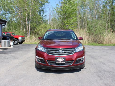 Used 2016 Chevrolet Traverse LT AWD/4WD image 13