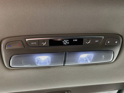 Used 2022 Kia Telluride SX w/ Nightfall Edition Package AWD/4WD image 26