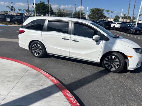 Used 2022 Honda Odyssey EX-L image 32