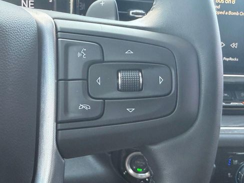 Used 2025 GMC Sierra 1500 SLT w/ SLT Premium Package image 21