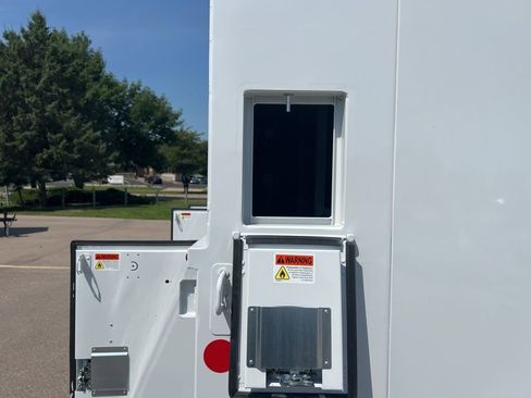 New 2025 Chevrolet Express 3500 w/ Power Convenience Package image 15