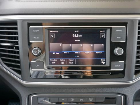 Used 2019 Volkswagen Atlas S AWD/4WD image 11
