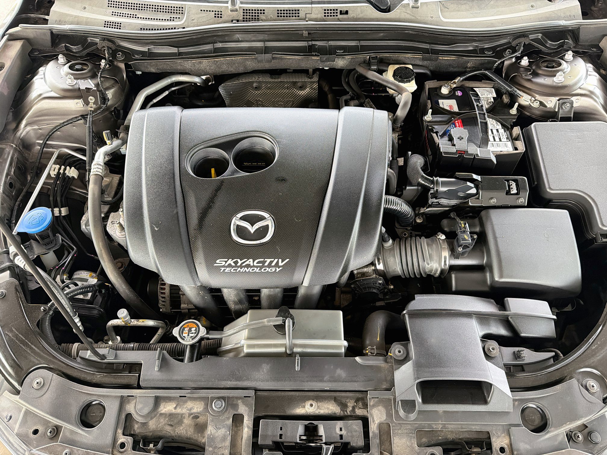 Used 2016 MAZDA MAZDA3 i Touring w/ Popular Equipment Package FWD image 33