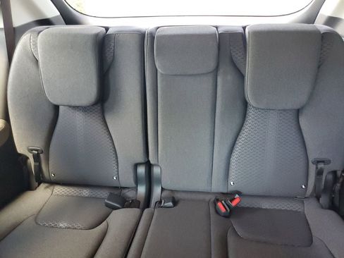 New 2026 Kia Carnival LX FWD image 22