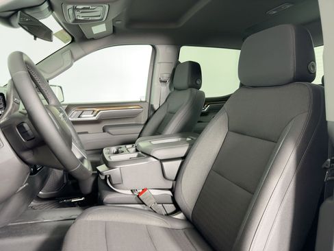 Used 2025 Chevrolet Silverado 1500 LT Trail Boss image 4