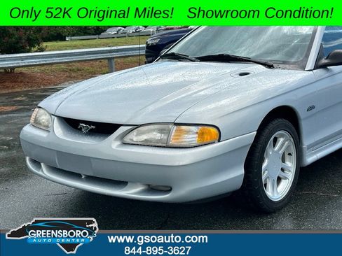 Used 1996 Ford Mustang GT RWD image 28