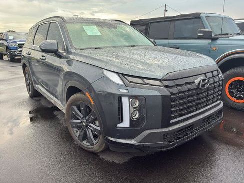 Used 2023 Hyundai Palisade XRT FWD image 2