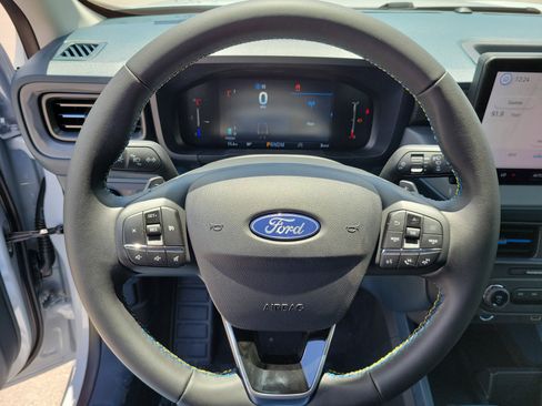 New 2026 Ford Maverick Lobo AWD/4WD image 16