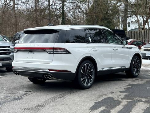 New 2026 Lincoln Aviator Reserve image 4