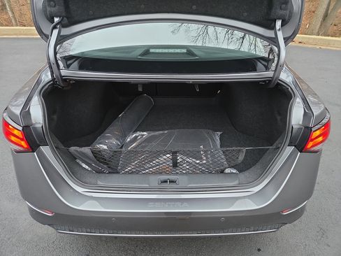 Certified 2025 Nissan Sentra SV w/ Trunk Package image 10