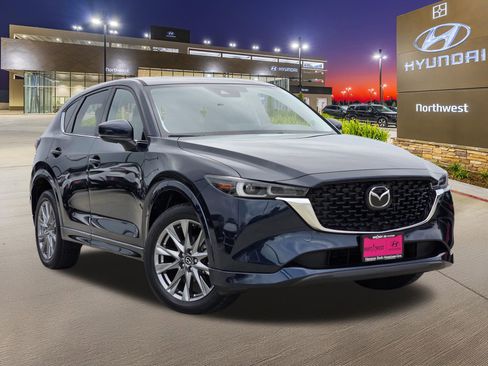 Used 2024 MAZDA CX-5 AWD 2.5 S w/ Premium Package image 3