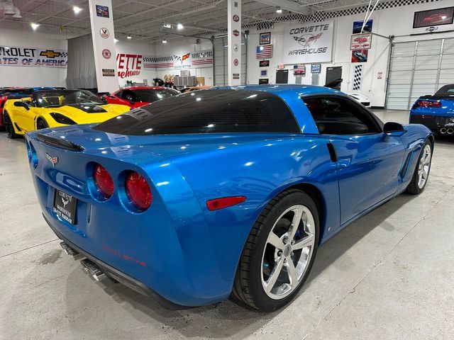 Used 2008 Chevrolet Corvette Coupe w/ Z51 Performance Package RWD image 19