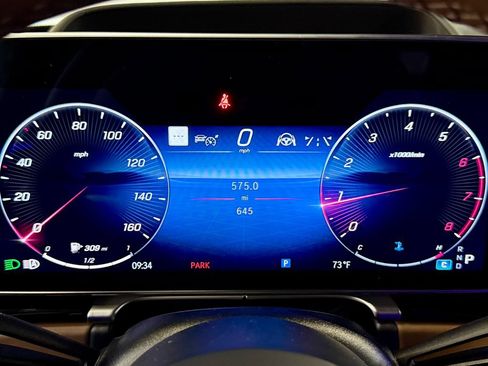 Used 2026 Mercedes-Benz Maybach S 680 4MATIC image 32