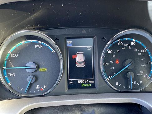 Used 2016 Toyota RAV4 XLE image 14