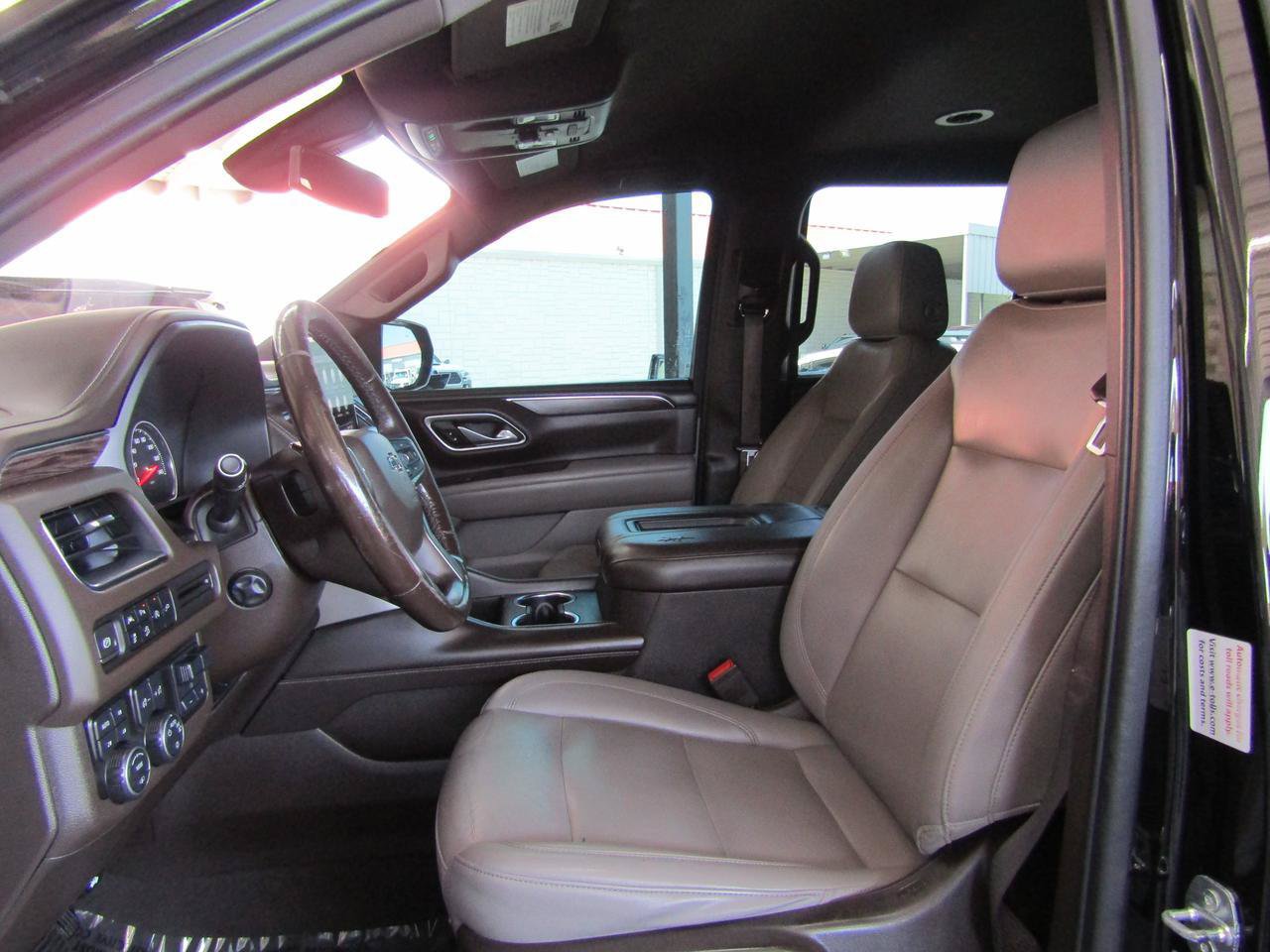 Used 2021 Chevrolet Tahoe Z71 w/ Z71 Off-Road Package AWD/4WD image 8