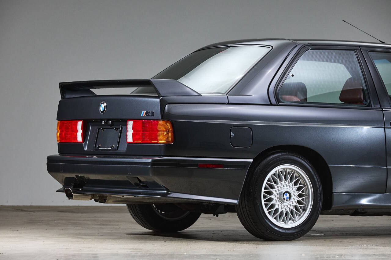 Used 1988 BMW M3 Coupe RWD image 19