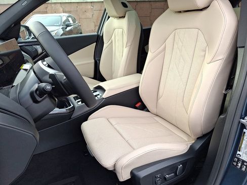 New 2026 BMW X3 xDrive30 image 9