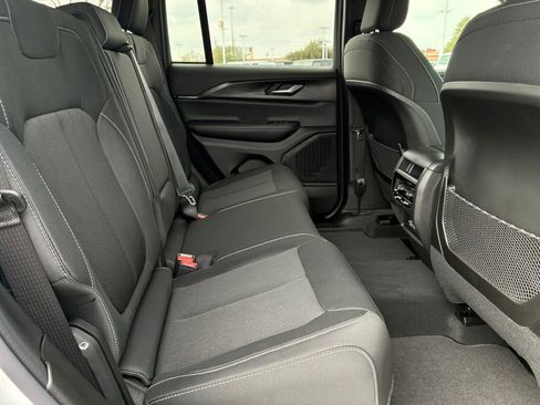 New 2025 Jeep Grand Cherokee Laredo X RWD image 5