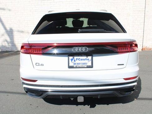 Used 2019 Audi Q8 Prestige w/ Luxury Package image 11