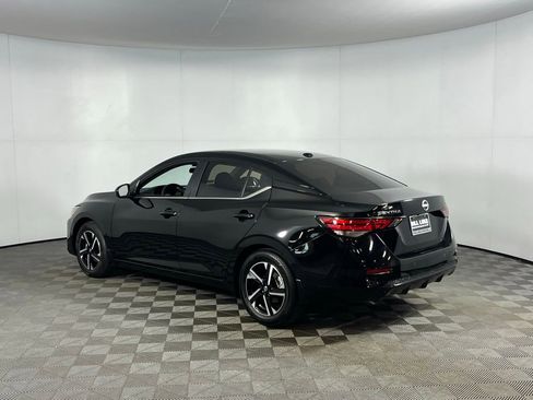 Used 2024 Nissan Sentra SV w/ All-Weather Package image 7