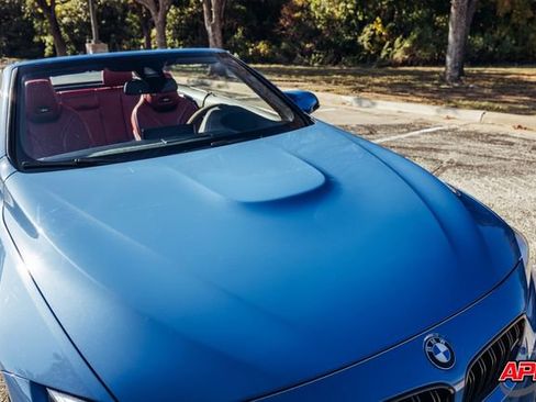 Used 2018 BMW M4 Convertible w/ Competition Package image 27