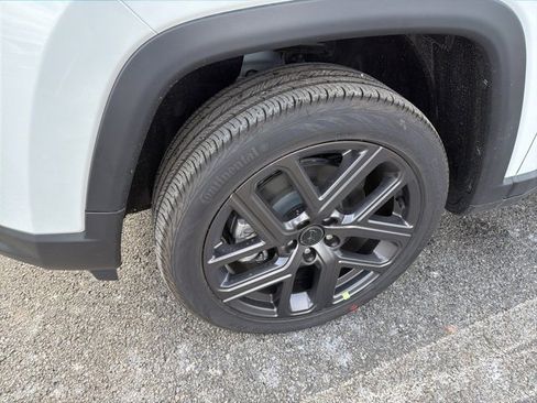 New 2026 Jeep Compass Limited image 7