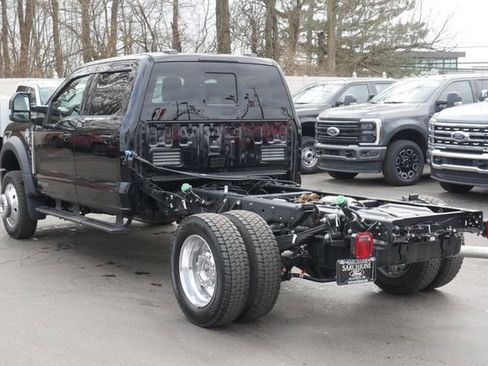 New 2026 Ford F550 4x4 Crew Cab image 9