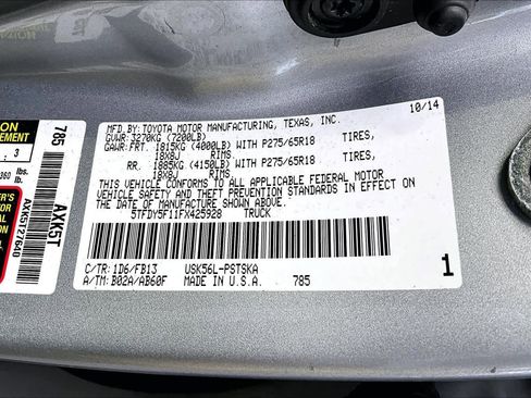Used 2015 Toyota Tundra SR5 w/ TRD Off Road Package AWD/4WD image 33