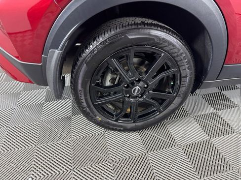 Used 2024 Nissan Kicks SR image 31