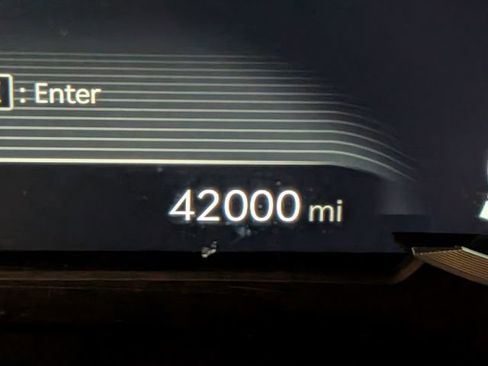 Used 2022 Genesis G70 3.3T image 24