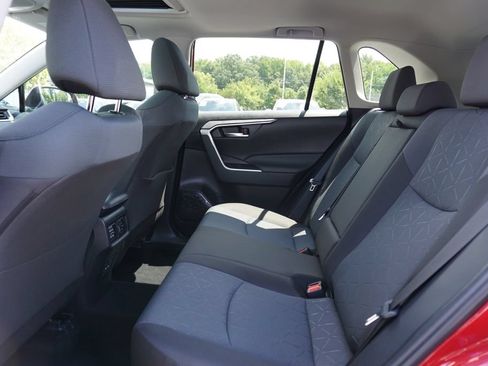 Used 2025 Toyota RAV4 XLE w/ Convenience Package FWD image 23