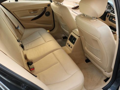 Used 2013 BMW 335i Sedan image 18