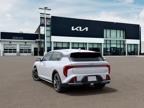 New 2026 Kia K4 GT-Line image 5