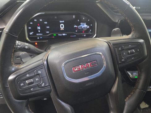 Used 2024 GMC Sierra 1500 AT4 AWD/4WD image 10