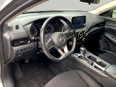 Used 2022 Nissan Sentra SV FWD image 18