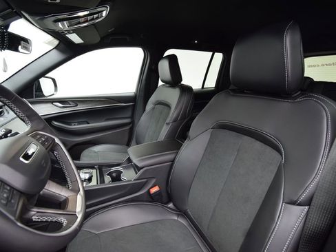 New 2026 Jeep Grand Cherokee 4WD image 31