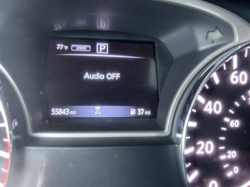 Used 2019 Nissan Pathfinder S AWD/4WD image 16