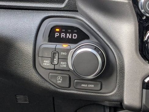 New 2026 RAM 1500 Express AWD/4WD image 18
