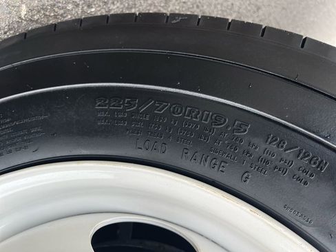 Used 2024 Chevrolet Low Cab Forward image 26