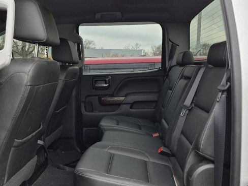 Used 2019 GMC Sierra 2500 SLT w/ Snow Plow Prep Package AWD/4WD image 7