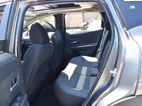 New 2025 Nissan Kicks SV w/ SV Premium Package image 31