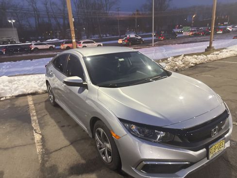 Used 2020 Honda Civic LX image 3