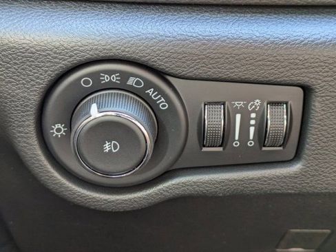 New 2026 Chrysler Pacifica Limited w/ S Appearance Package image 26