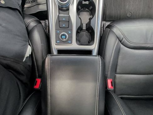 Used 2020 Ford Explorer ST w/ Premium Technology Package AWD/4WD image 28
