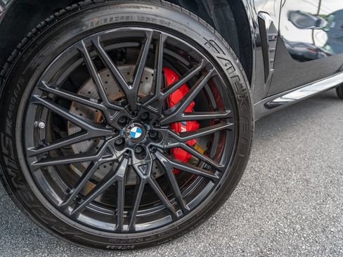 Used 2024 BMW X5 M Competition w/ Executive Package AWD/4WD image 3