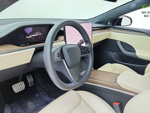 Used 2022 Tesla Model S AWD/4WD image 17