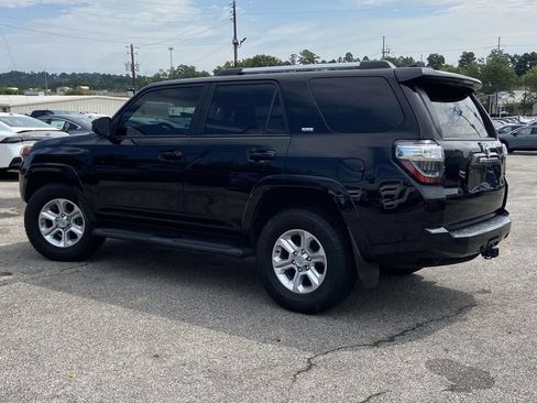 Used 2023 Toyota 4Runner SR5 RWD image 7