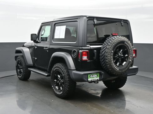Used 2021 Jeep Wrangler Sport AWD/4WD image 5