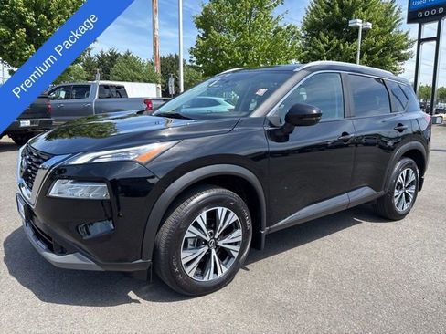 Used 2023 Nissan Rogue SV w/ SV Premium Package AWD/4WD image 1