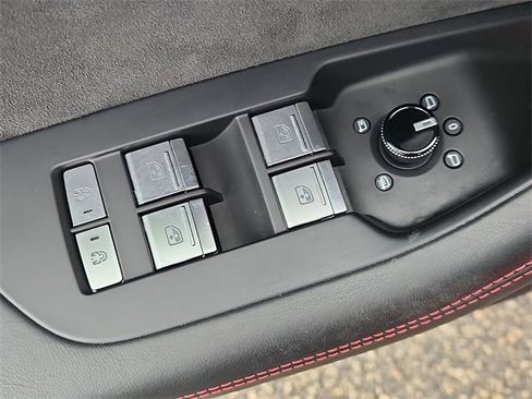 Used 2021 Audi RS 6 image 24